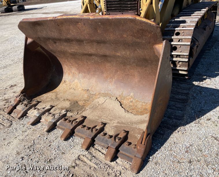 image for item II9480 Caterpillar 977L  track loader