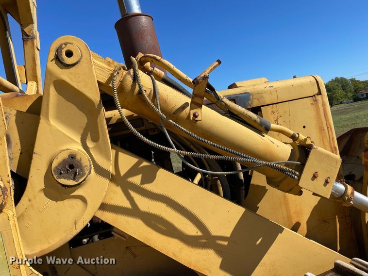 image for item II9480 Caterpillar 977L  track loader