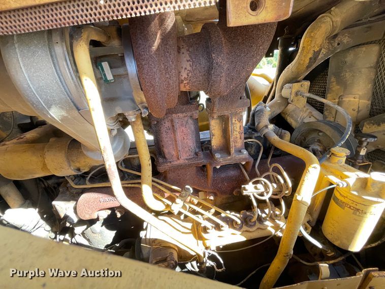 image for item II9480 Caterpillar 977L  track loader