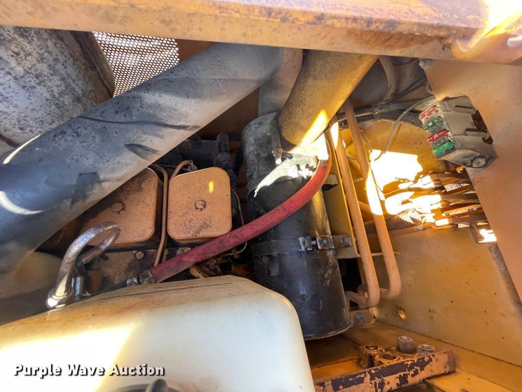 image for item II9481 Case 550G  dozer