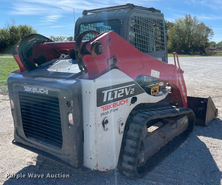 image for item II9482 2016 Takeuchi TL12V-2  tracked skid steer loader