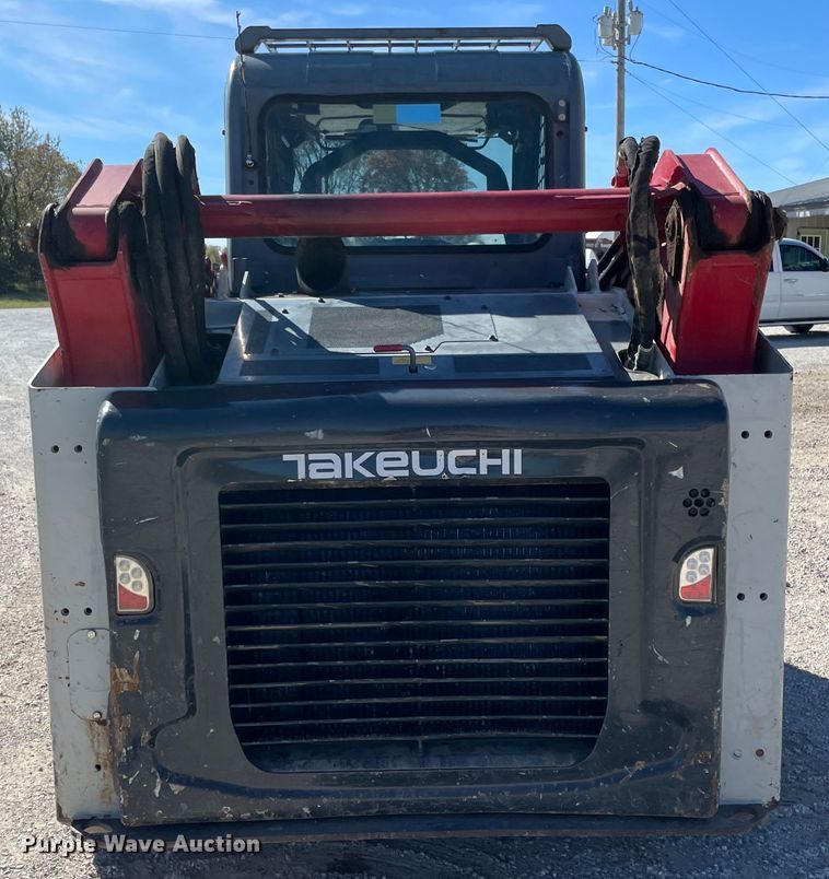 image for item II9482 2016 Takeuchi TL12V-2  tracked skid steer loader