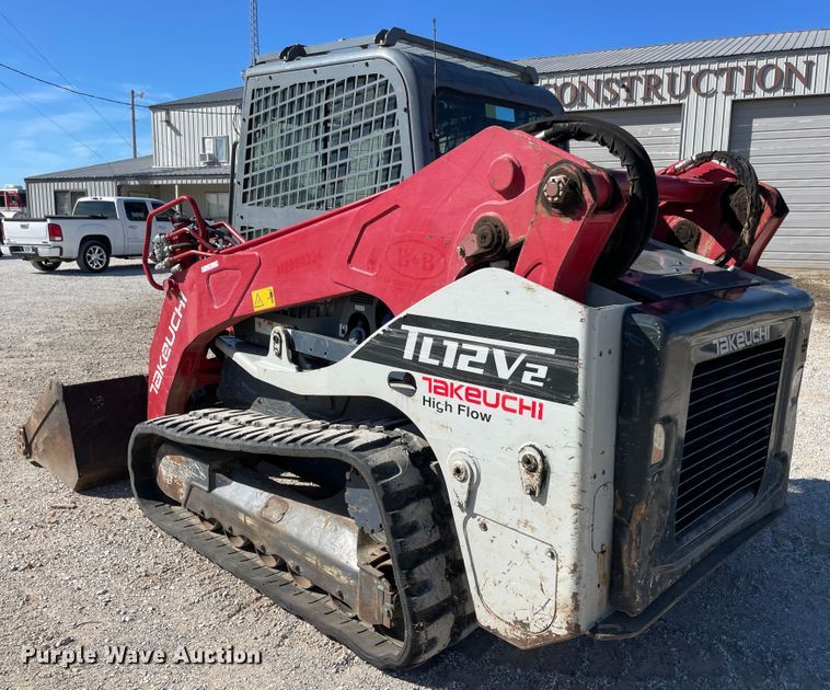 image for item II9482 2016 Takeuchi TL12V-2  tracked skid steer loader