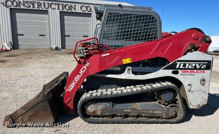image for item II9482 2016 Takeuchi TL12V-2  tracked skid steer loader