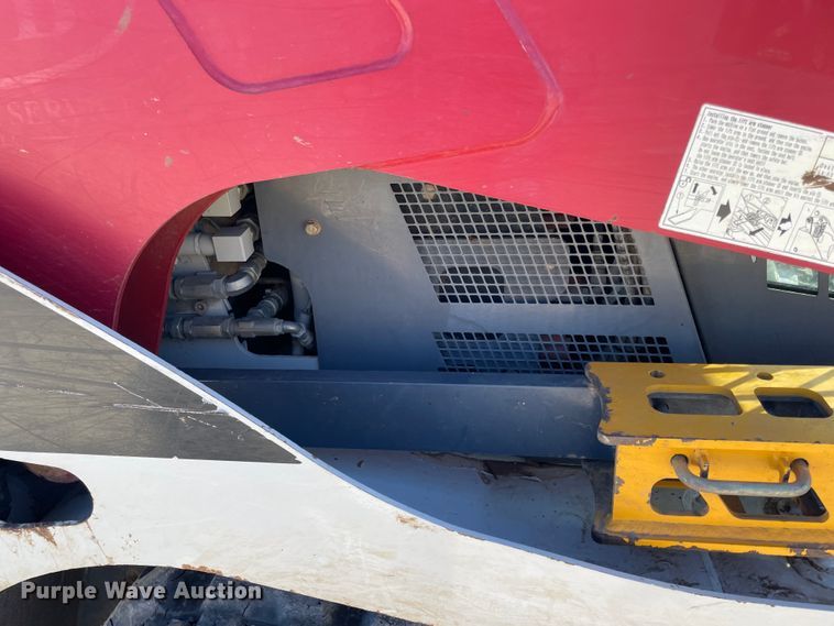 image for item II9482 2016 Takeuchi TL12V-2  tracked skid steer loader