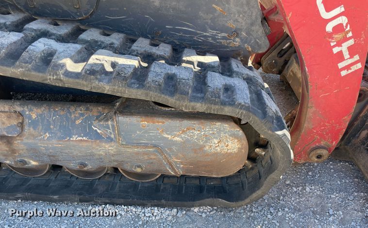 image for item II9482 2016 Takeuchi TL12V-2  tracked skid steer loader