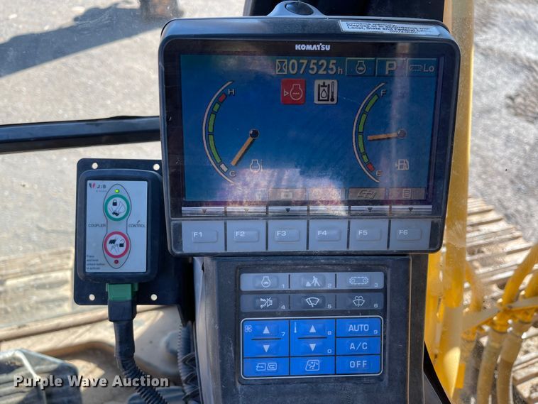 image for item IK9608 2012 Komatsu PC160LC-8  excavator