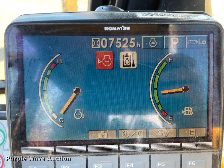 image for item IK9608 2012 Komatsu PC160LC-8  excavator