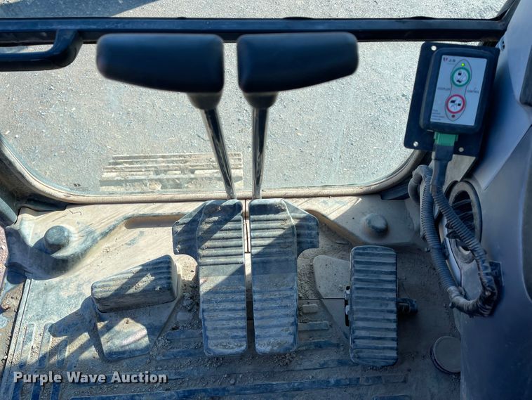 image for item IK9608 2012 Komatsu PC160LC-8  excavator