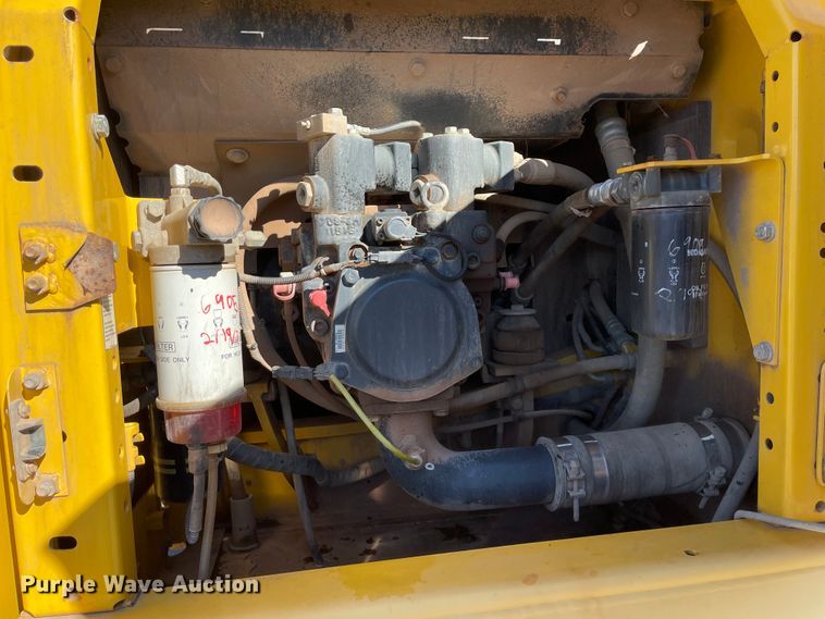 image for item IK9608 2012 Komatsu PC160LC-8  excavator