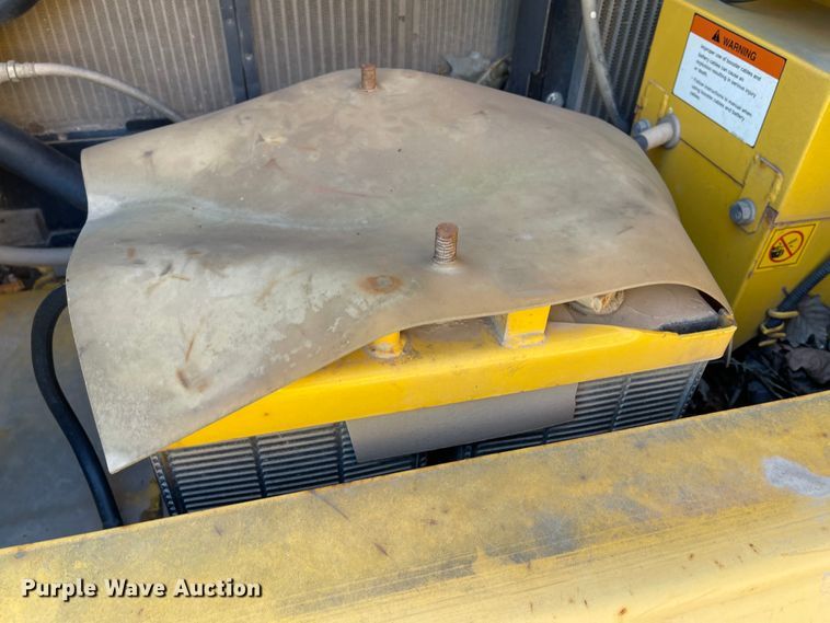 image for item IK9608 2012 Komatsu PC160LC-8  excavator