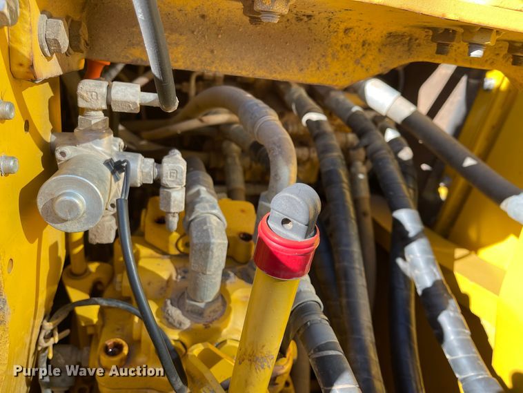 image for item IK9608 2012 Komatsu PC160LC-8  excavator