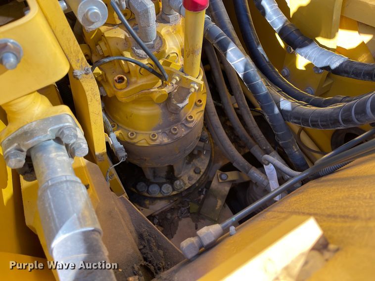 image for item IK9608 2012 Komatsu PC160LC-8  excavator