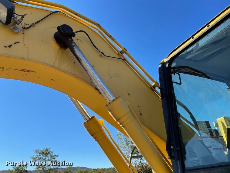 image for item IK9608 2012 Komatsu PC160LC-8  excavator