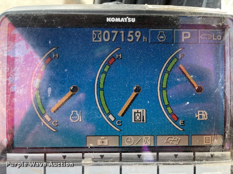 image for item IK9611 2013 Komatsu PC160LC-8  excavator