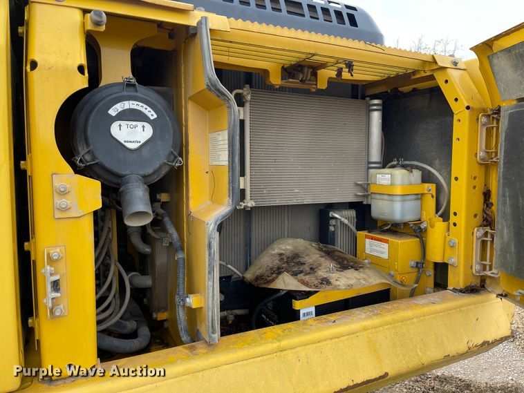 image for item IK9611 2013 Komatsu PC160LC-8  excavator