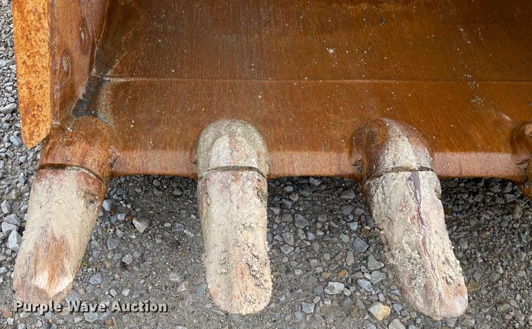 image for item IK9611 2013 Komatsu PC160LC-8  excavator