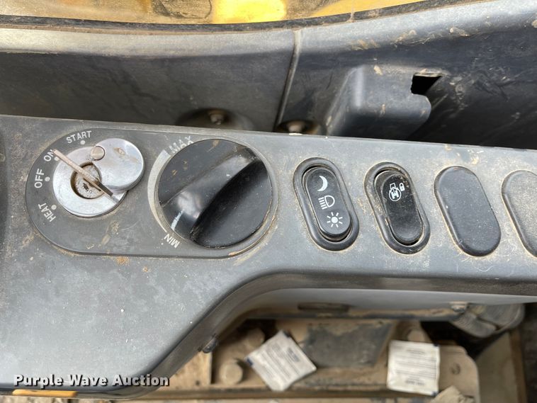 image for item IK9612 2012 Komatsu PC160LC-8  excavator