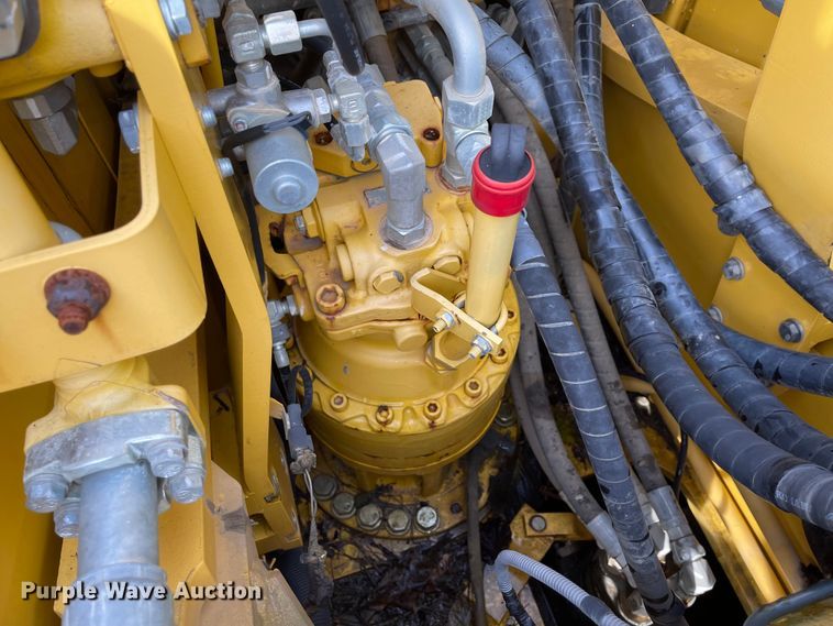 image for item IK9612 2012 Komatsu PC160LC-8  excavator