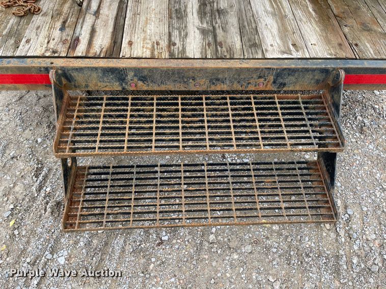 image for item IK9620 2007 Apache  utility trailer