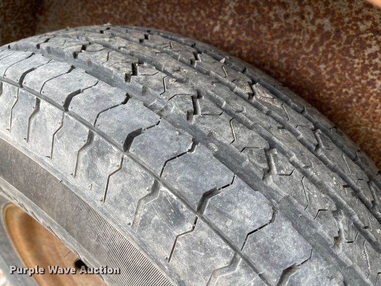 image for item IK9620 2007 Apache  utility trailer