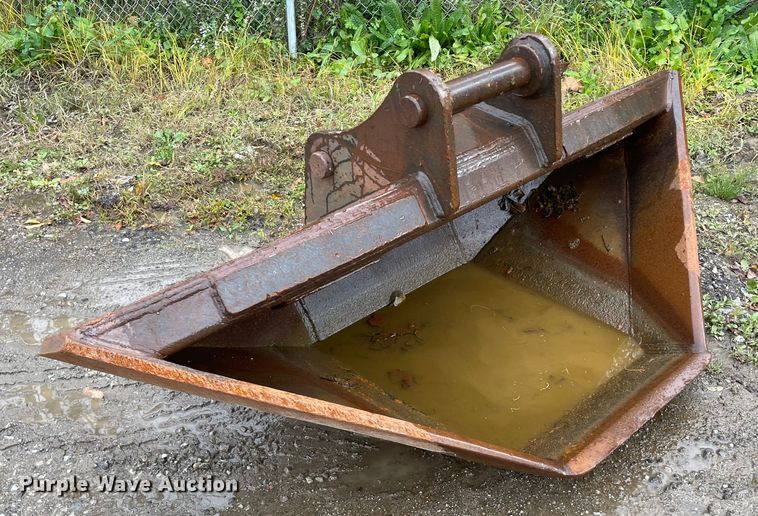 image for item IK9621 Trapezoid excavator bucket