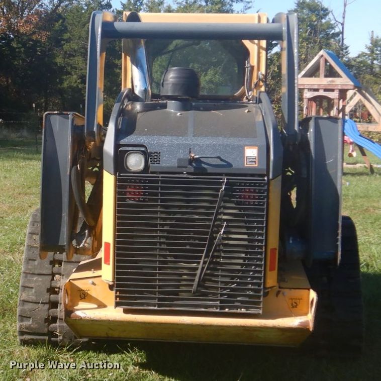 image for item IM9510 2015 John Deere 329E  tracked skid steer loader