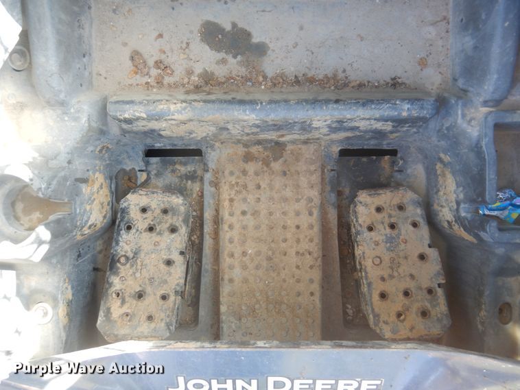 image for item IM9510 2015 John Deere 329E  tracked skid steer loader