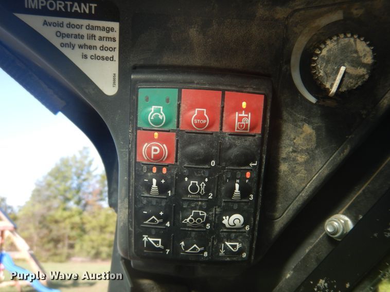 image for item IM9510 2015 John Deere 329E  tracked skid steer loader