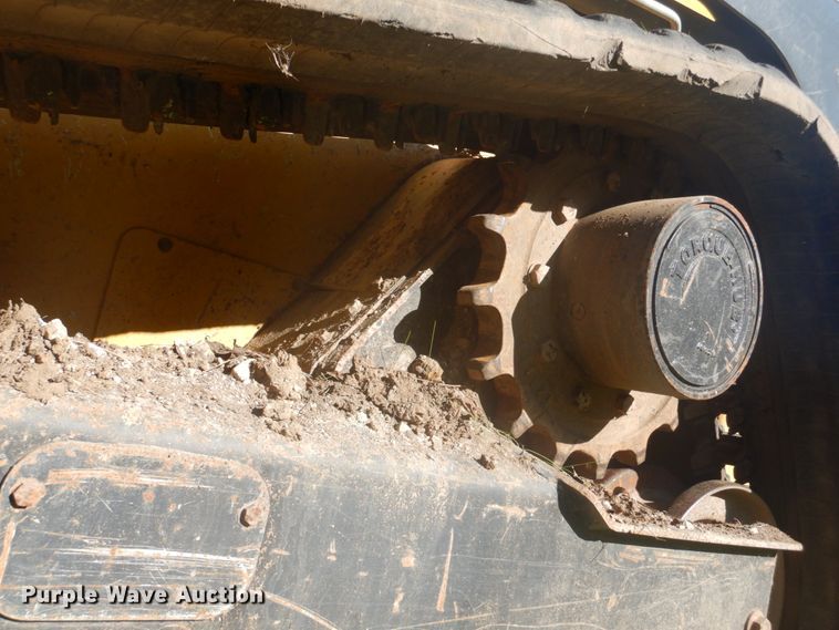 image for item IM9510 2015 John Deere 329E  tracked skid steer loader