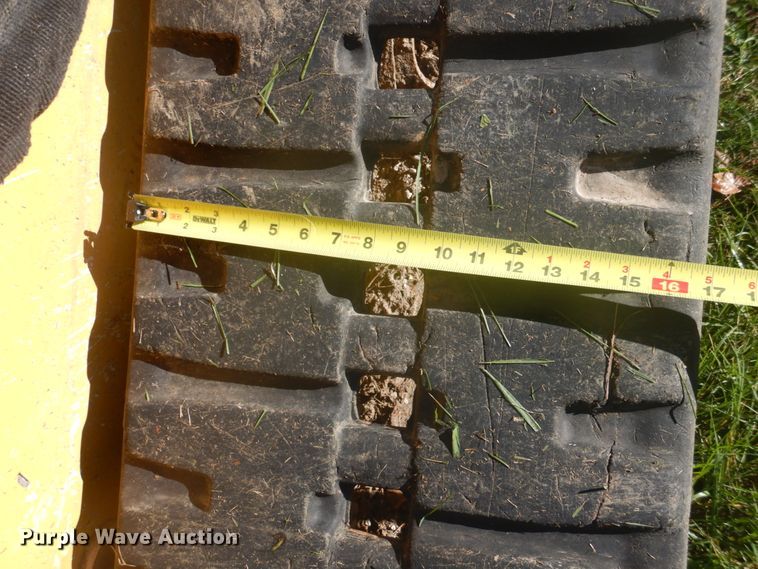 image for item IM9510 2015 John Deere 329E  tracked skid steer loader