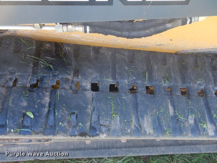 image for item IM9510 2015 John Deere 329E  tracked skid steer loader