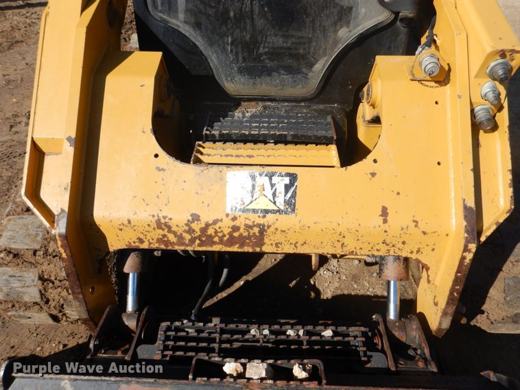 image for item IM9559 2016 Caterpillar 289D  tracked skid steer loader