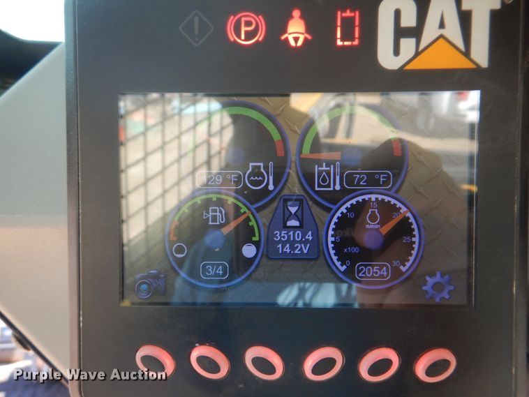 image for item IM9559 2016 Caterpillar 289D  tracked skid steer loader