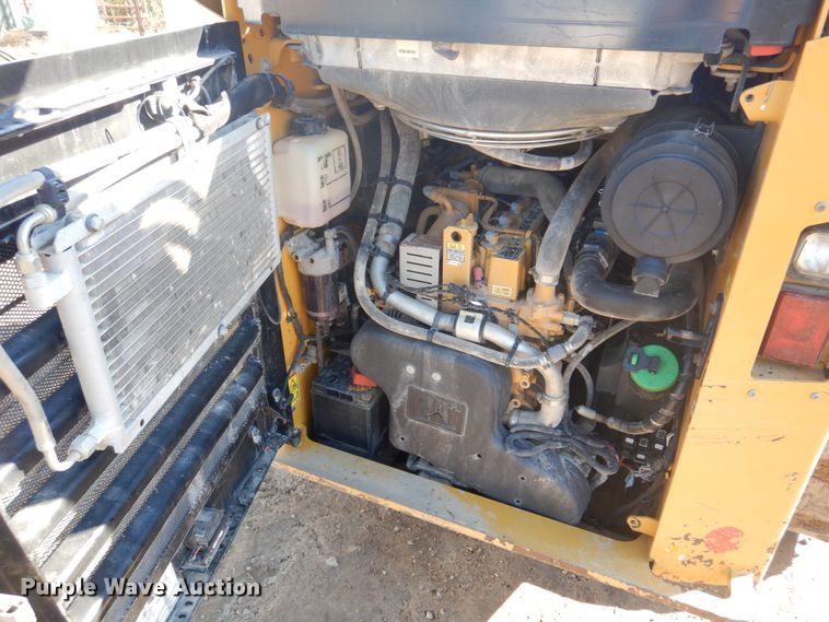 image for item IM9559 2016 Caterpillar 289D  tracked skid steer loader