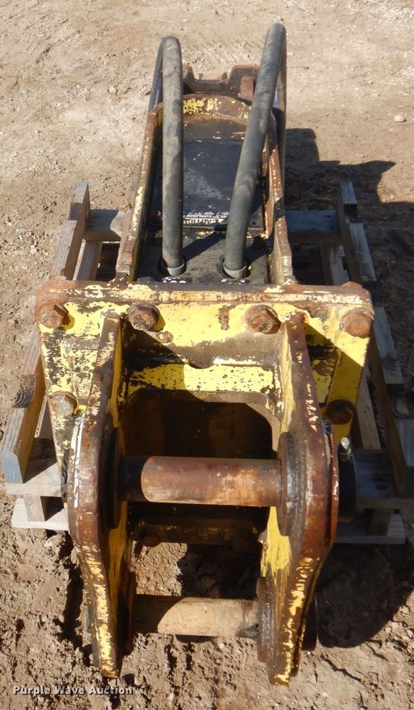 image for item IM9560 Maverick 4750  breaker