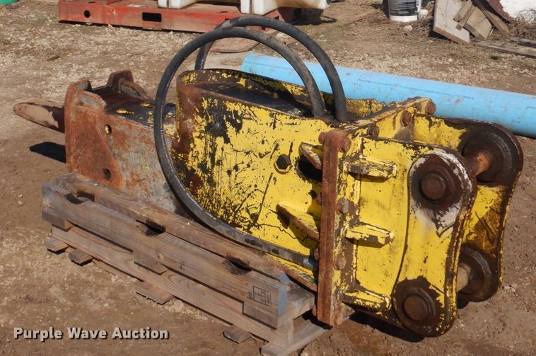 image for item IM9560 Maverick 4750  breaker