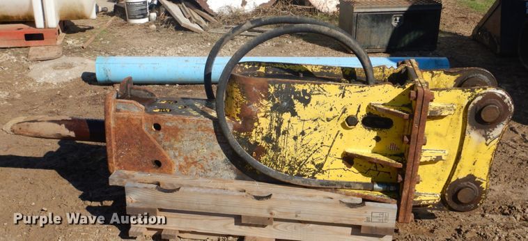 image for item IM9560 Maverick 4750  breaker