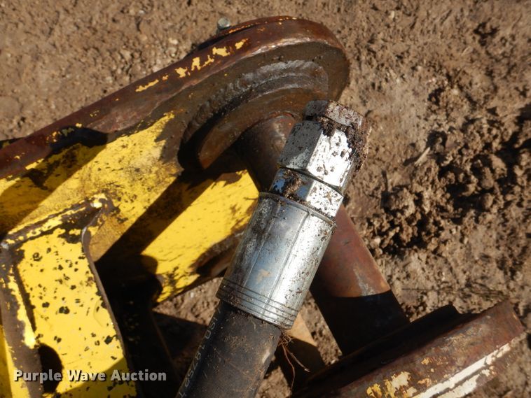 image for item IM9560 Maverick 4750  breaker