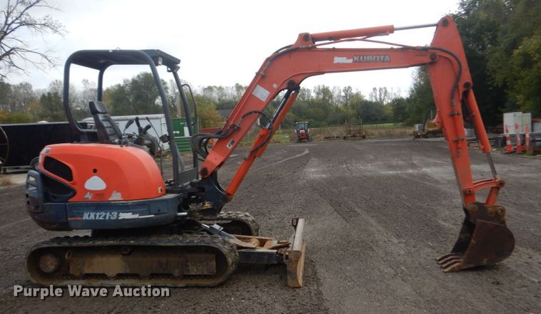 image for item IV9501 2006 Kubota KX121-3  mini excavator