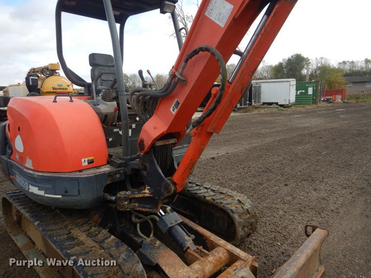 image for item IV9501 2006 Kubota KX121-3  mini excavator