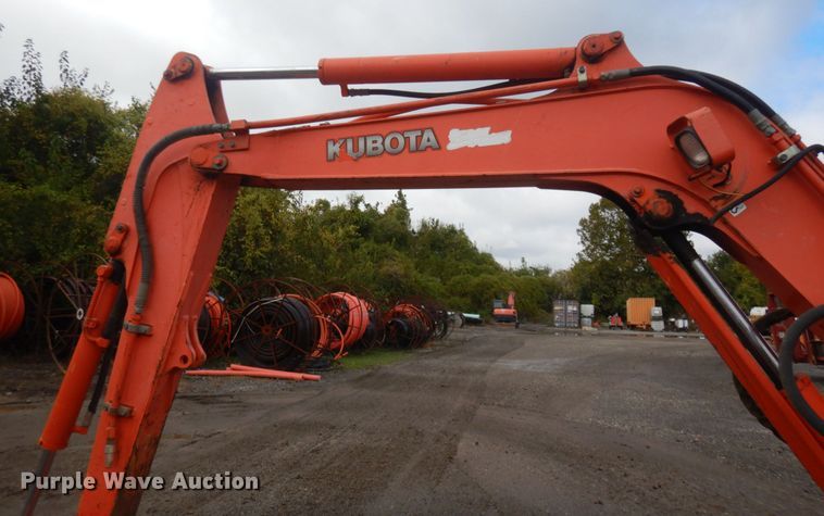 image for item IV9501 2006 Kubota KX121-3  mini excavator