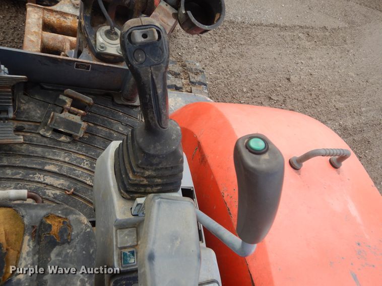 image for item IV9501 2006 Kubota KX121-3  mini excavator