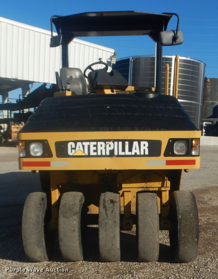 image for item IV9511 2008 Caterpillar PS150C  pneumatic roller