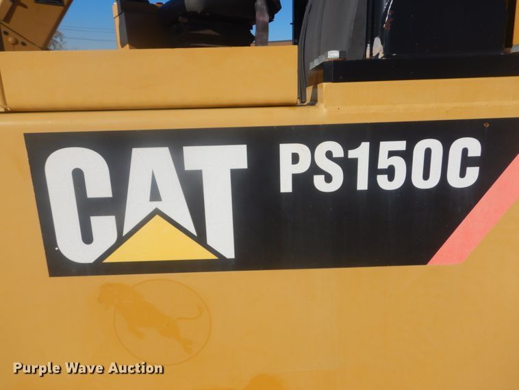 image for item IV9511 2008 Caterpillar PS150C  pneumatic roller