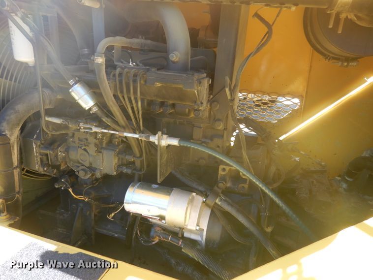 image for item IV9512 2007 Hypac C530AH  pneumatic roller