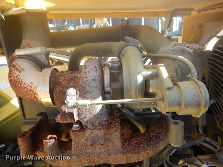 image for item IV9512 2007 Hypac C530AH  pneumatic roller