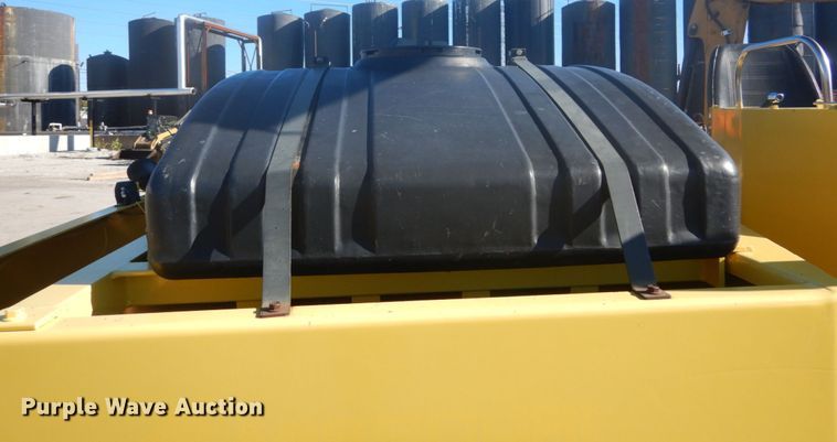 image for item IV9512 2007 Hypac C530AH  pneumatic roller