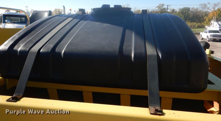 image for item IV9512 2007 Hypac C530AH  pneumatic roller