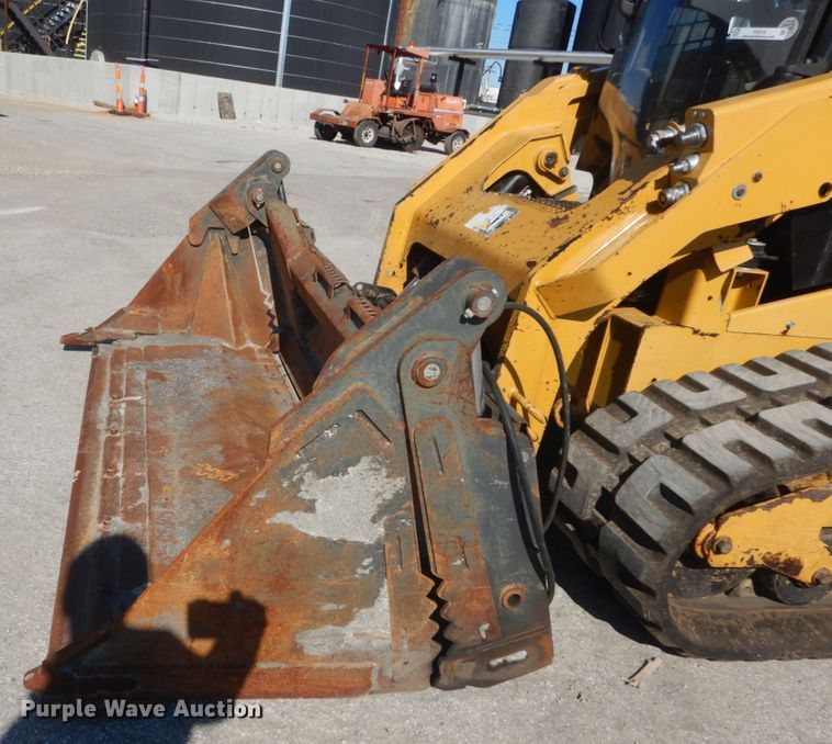 image for item IV9515 2016 Caterpillar 289D  tracked skid steer loader